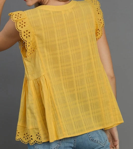 Umgee©️ Yellow Flowy Blouse