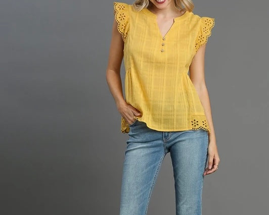 Umgee©️ Yellow Flowy Blouse