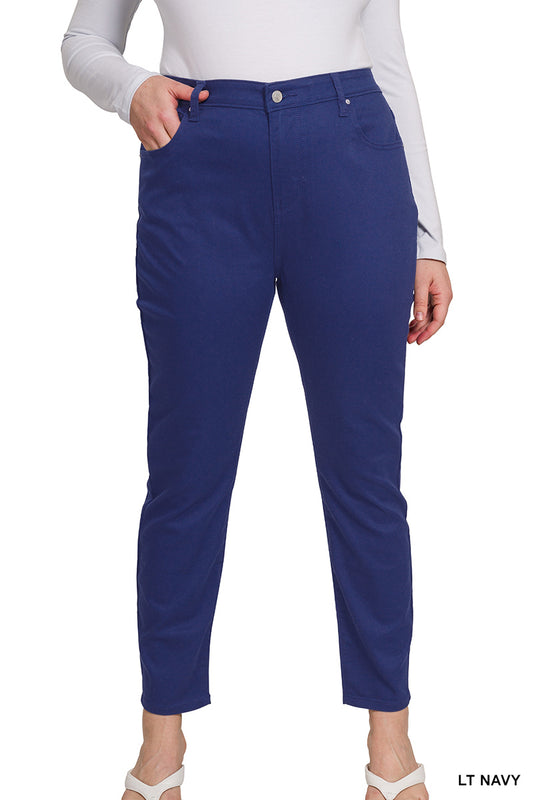 Zenana©️ Jeggings in Curvy