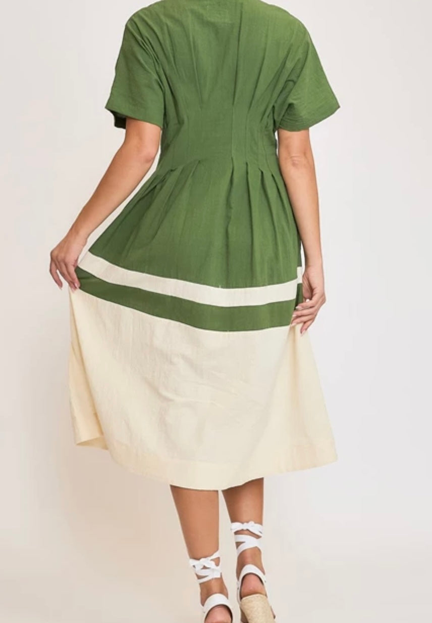 Umgee©️ Olive and Off-White Midi Dress
