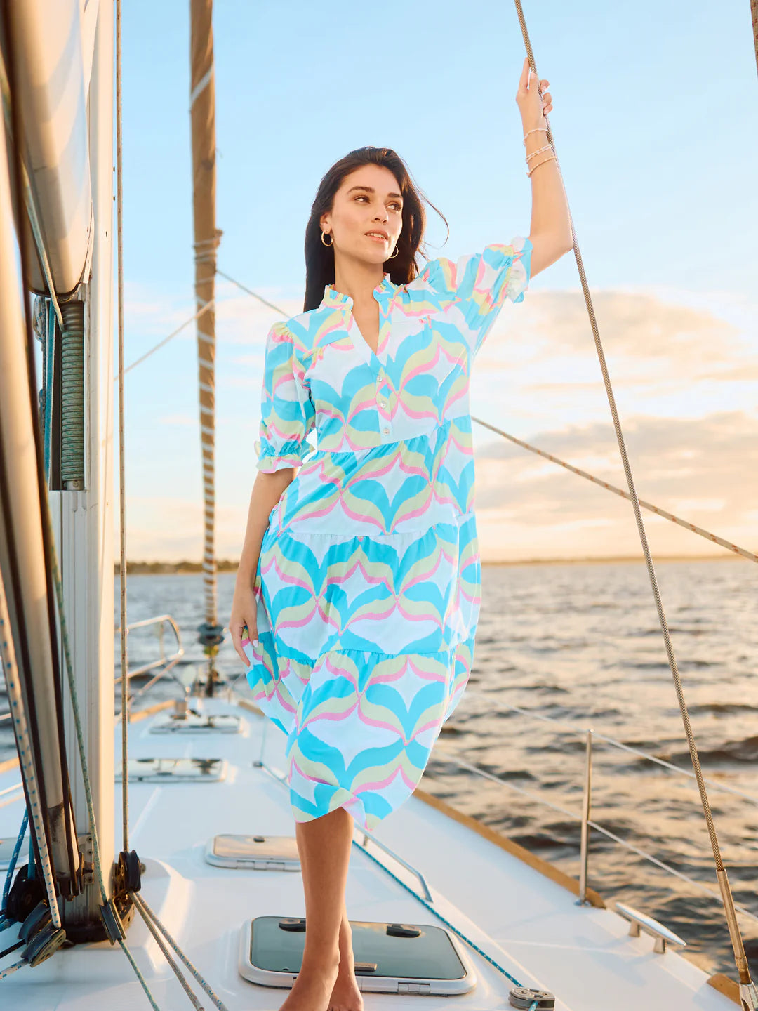 Mary Square©️ Wavy Print Dress in Curvy