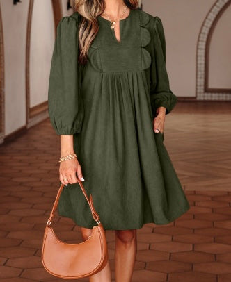 Dark Green Scalloped 3/4 Sleeve Dress
