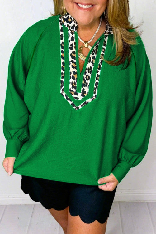 Green Long Sleeve Blouse w/ Leopard Print (Curvy)
